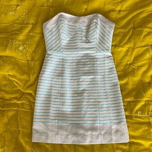 Lily Pulitzer convertible strapless (or straps) cocktail dress. Size 6
